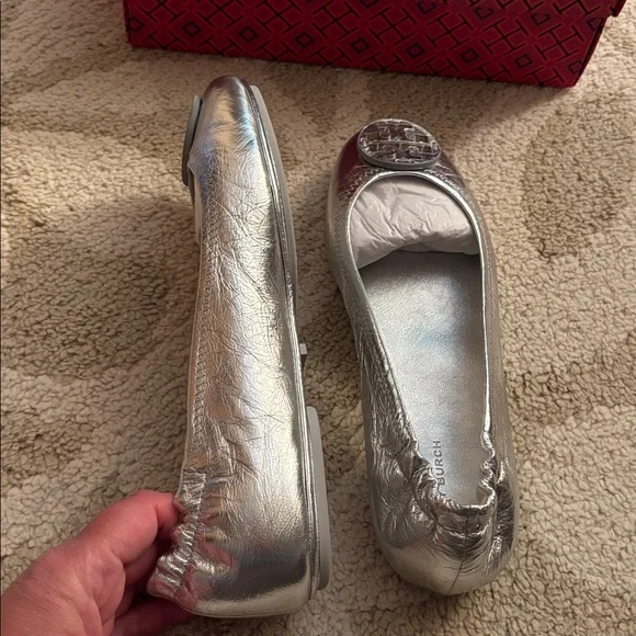 Tory Burch Minnie - Picture 9 of 12